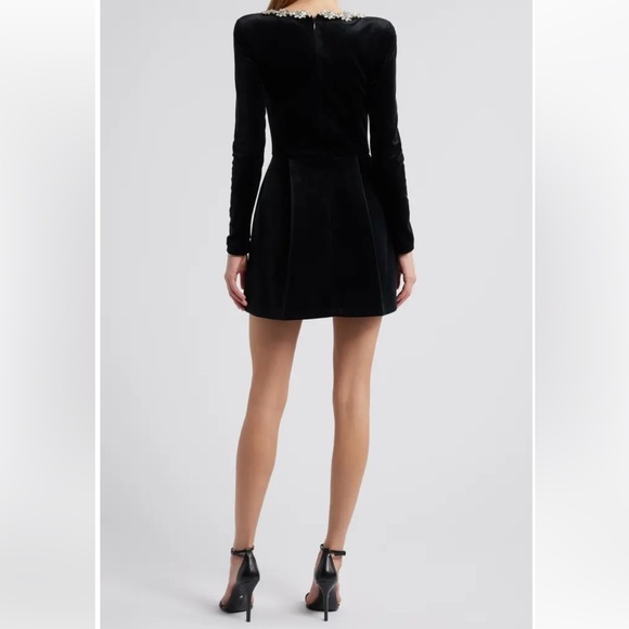 New Nadine Merabi Kimberly Long Sleeve Embellished Velvet Mini Dress - Picture 2 of 7